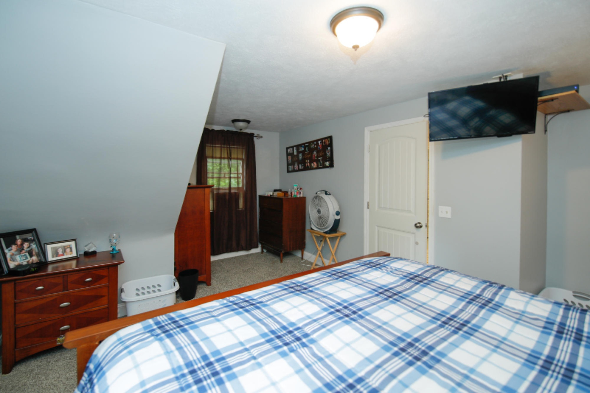 210 Bridge Road Allegan, MI 49010 - Photo 18 of 34 210 Bridge Rd-118