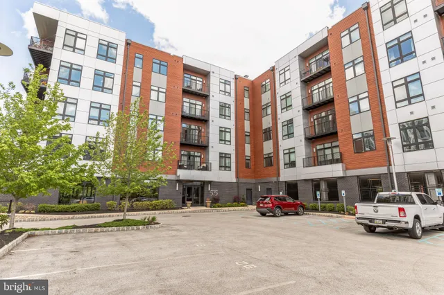 $610,000 | 575 South Goddard Boulevard, Unit 502, King of Prussia, PA 19406