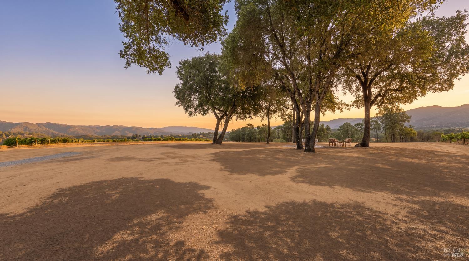 1495 Rafello Drive Ukiah, CA 95482 - Photo 12 of 30 Gallery Image 12