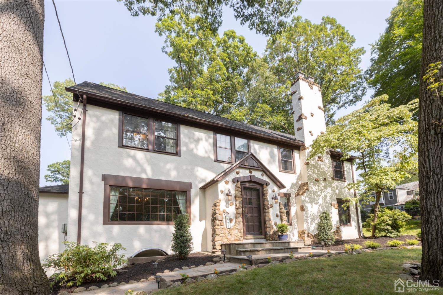 771 Ravine Road Plainfield, NJ 07060 - Photo 1 of 25 Gallery Image 1