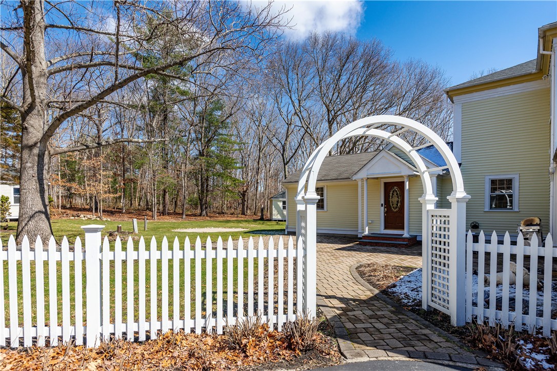 73 Nottingham Drive Scituate, RI 02831 - Photo 35 of 45