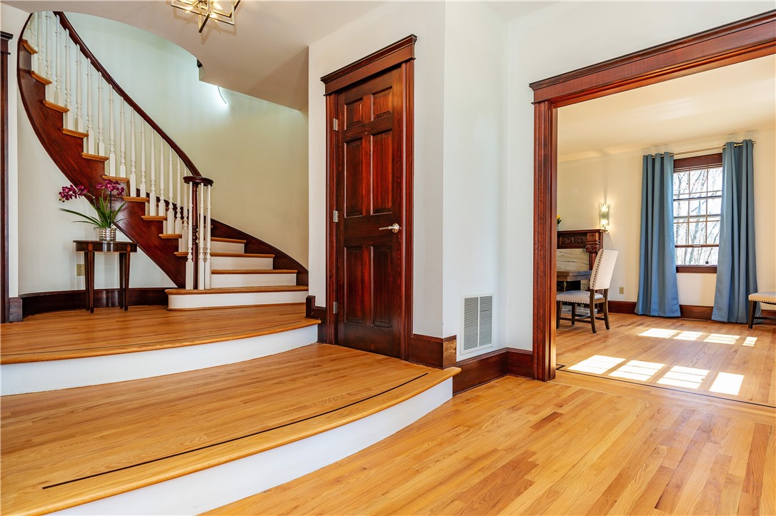 73 Nottingham Drive Scituate, RI 02831 - Photo 5 of 45