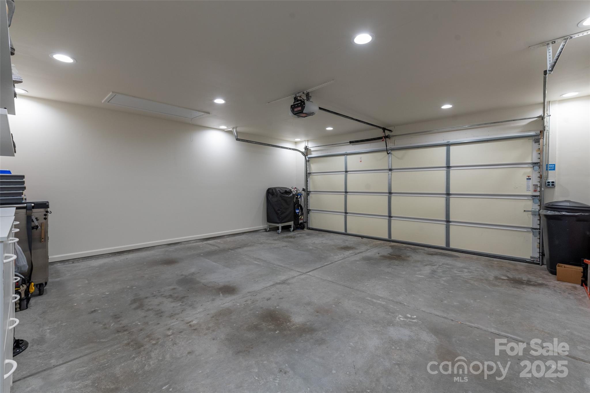 874 Ledgestone Court Tega Cay, SC 29708 - Photo 27 of 38 a view of a empty room