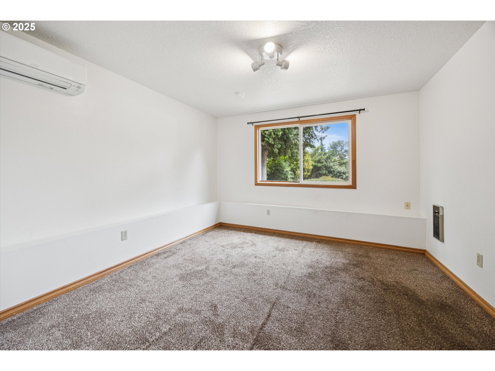 1625 Southeast Regner Road Gresham, OR 97080 - Photo 28 of 31