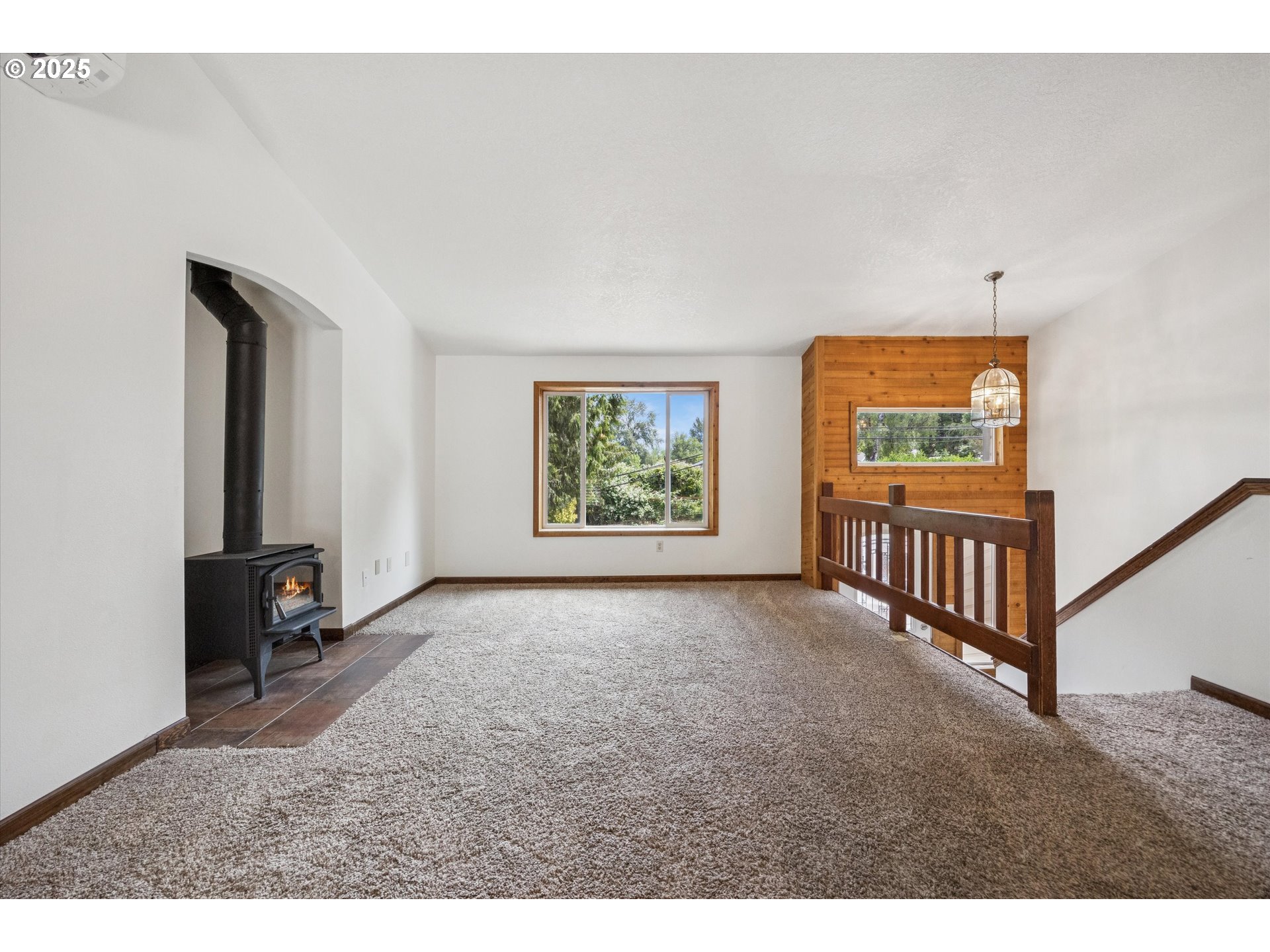 1625 Southeast Regner Road Gresham, OR 97080 - Photo 6 of 31