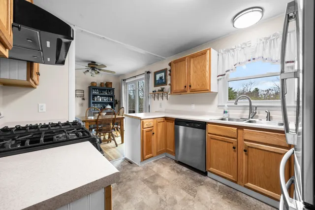 $349,000 | 20 Thompson Road, Veazie, ME 04401