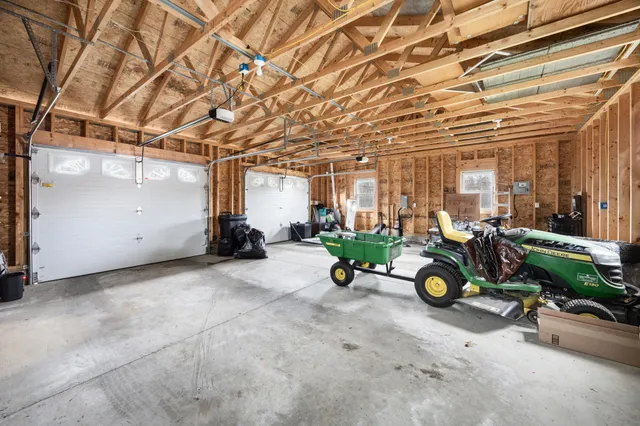 $349,000 | 20 Thompson Road, Veazie, ME 04401