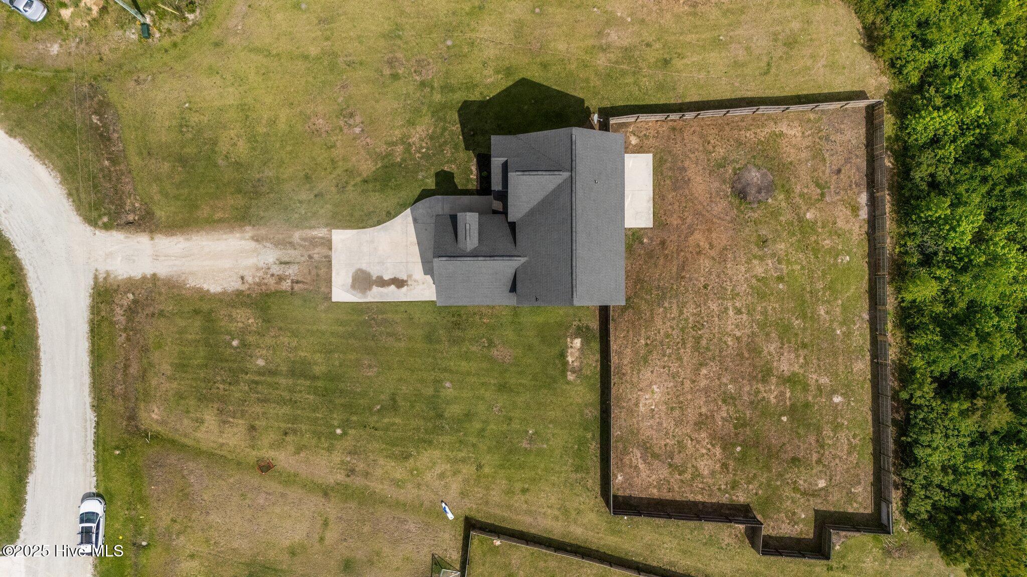 305 Spring Maple Way Richlands, NC 28574 - Photo 11 of 52 9-web-or-mls-DJI_20250506153346_0651_D