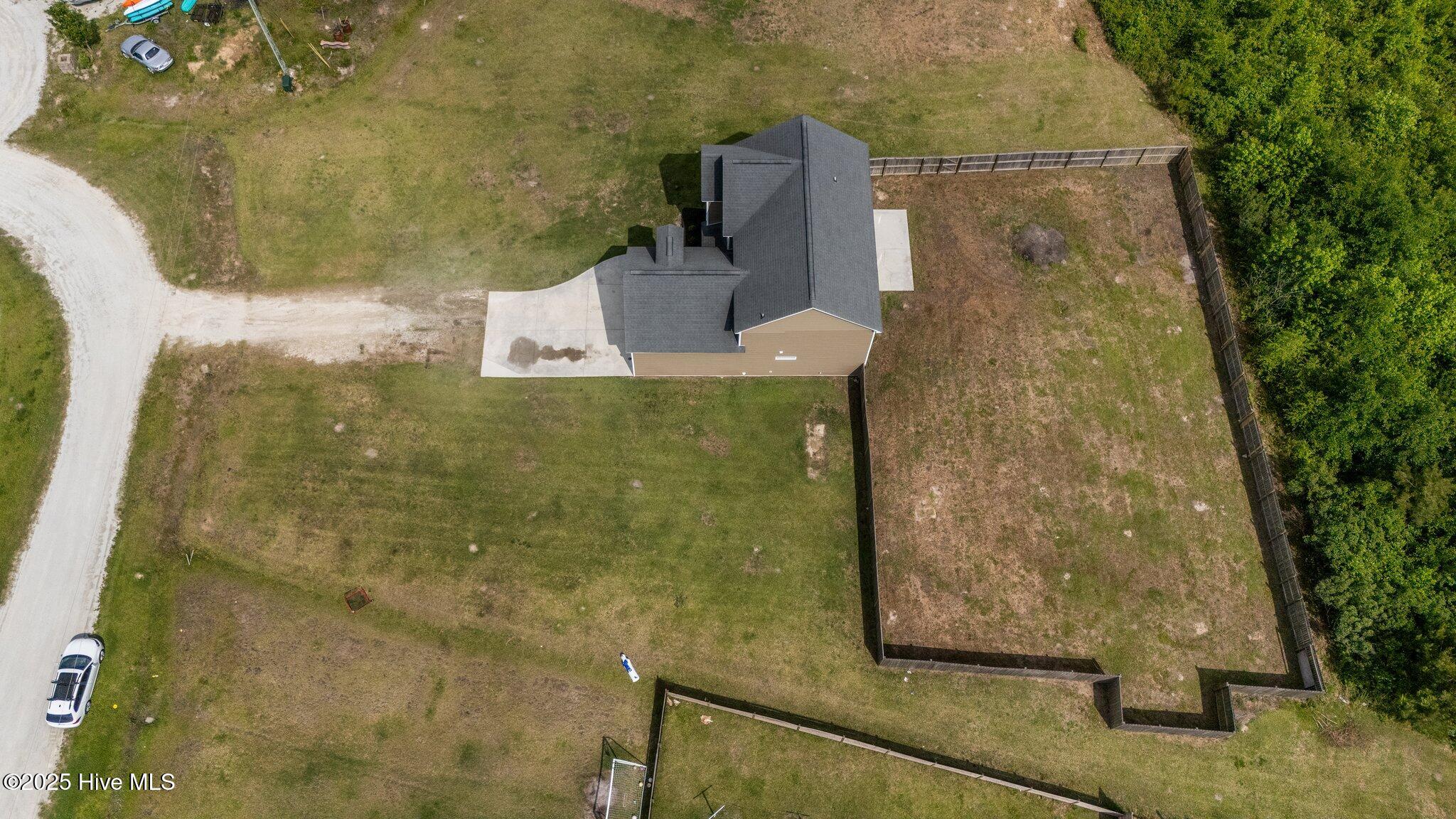 305 Spring Maple Way Richlands, NC 28574 - Photo 12 of 52 10-web-or-mls-DJI_20250506153413_0653_D