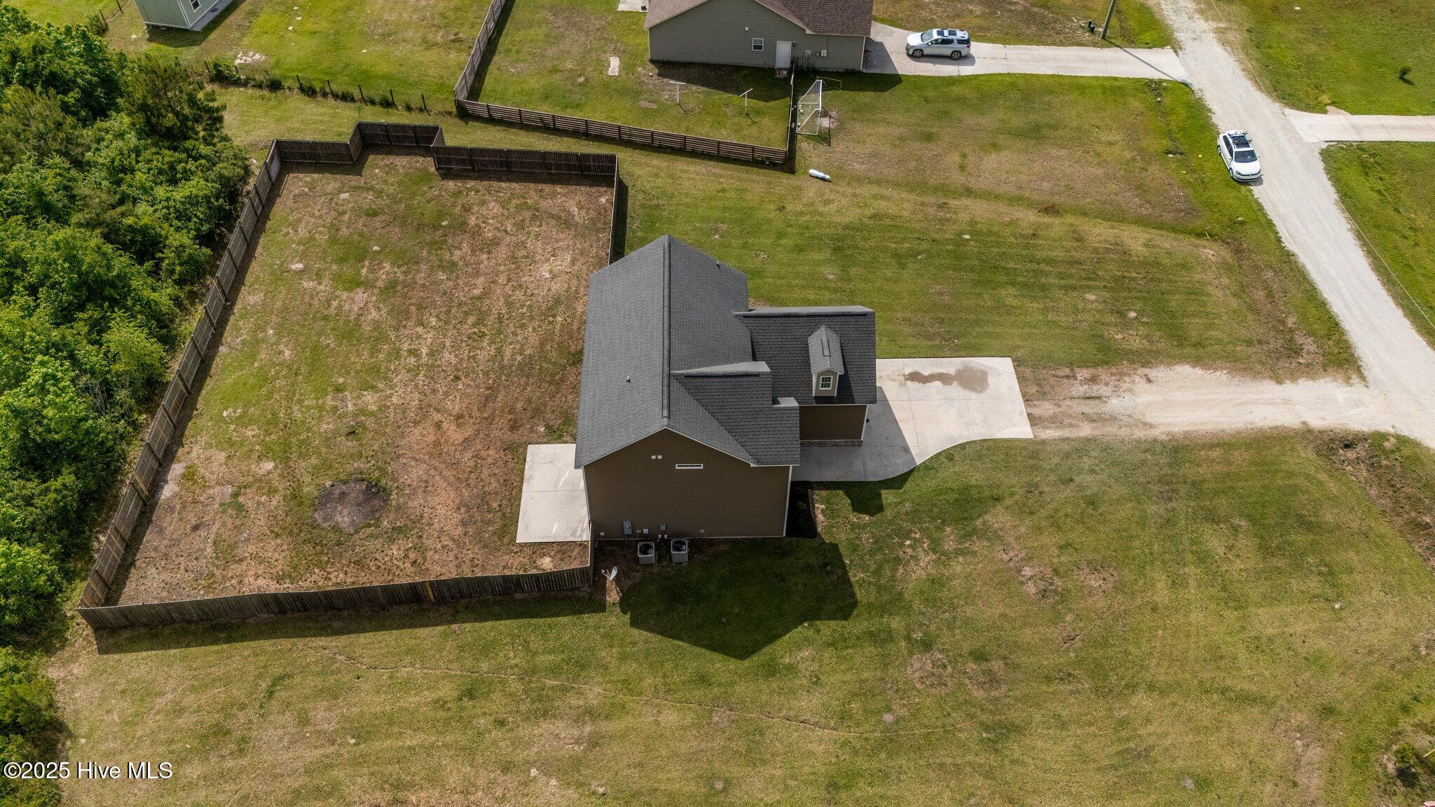 305 Spring Maple Way Richlands, NC 28574 - Photo 13 of 52 11-web-or-mls-DJI_20250506153505_0656_D