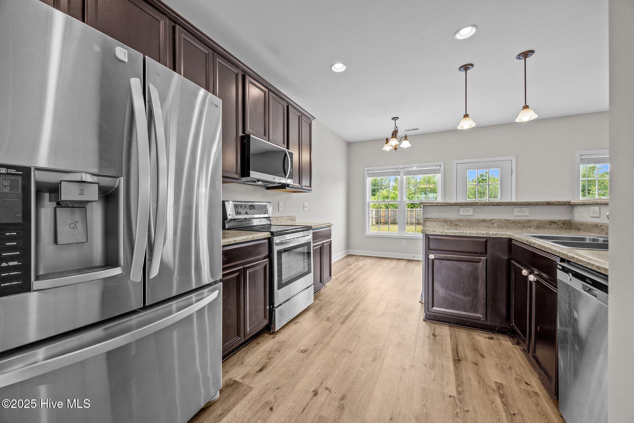 305 Spring Maple Way Richlands, NC 28574 - Photo 26 of 52 18-web-or-mls-IMG_8885