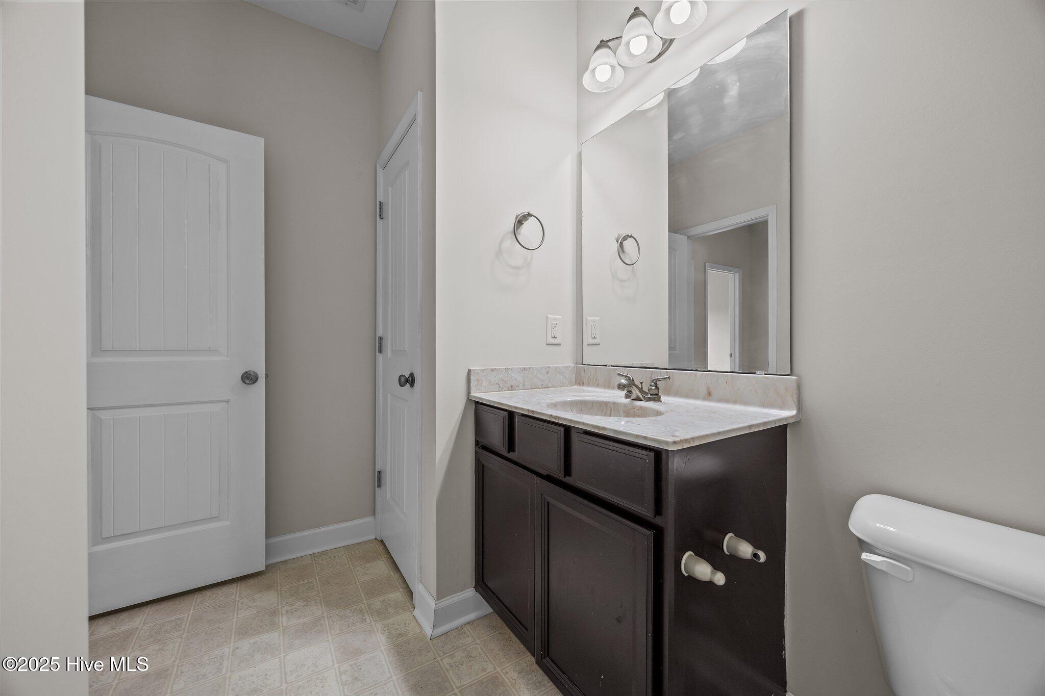 305 Spring Maple Way Richlands, NC 28574 - Photo 49 of 52 42-web-or-mls-IMG_9098