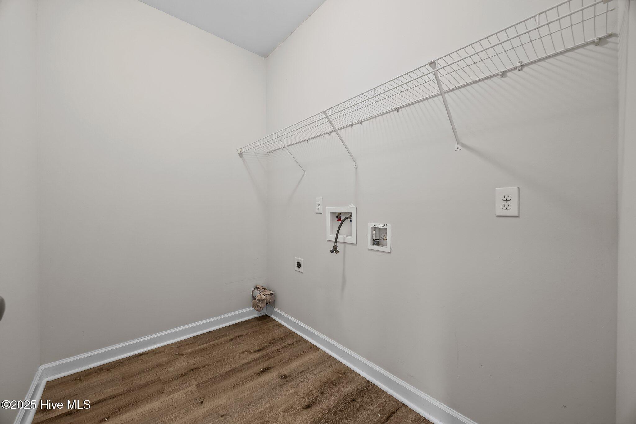 305 Spring Maple Way Richlands, NC 28574 - Photo 52 of 52 29-web-or-mls-IMG_8990