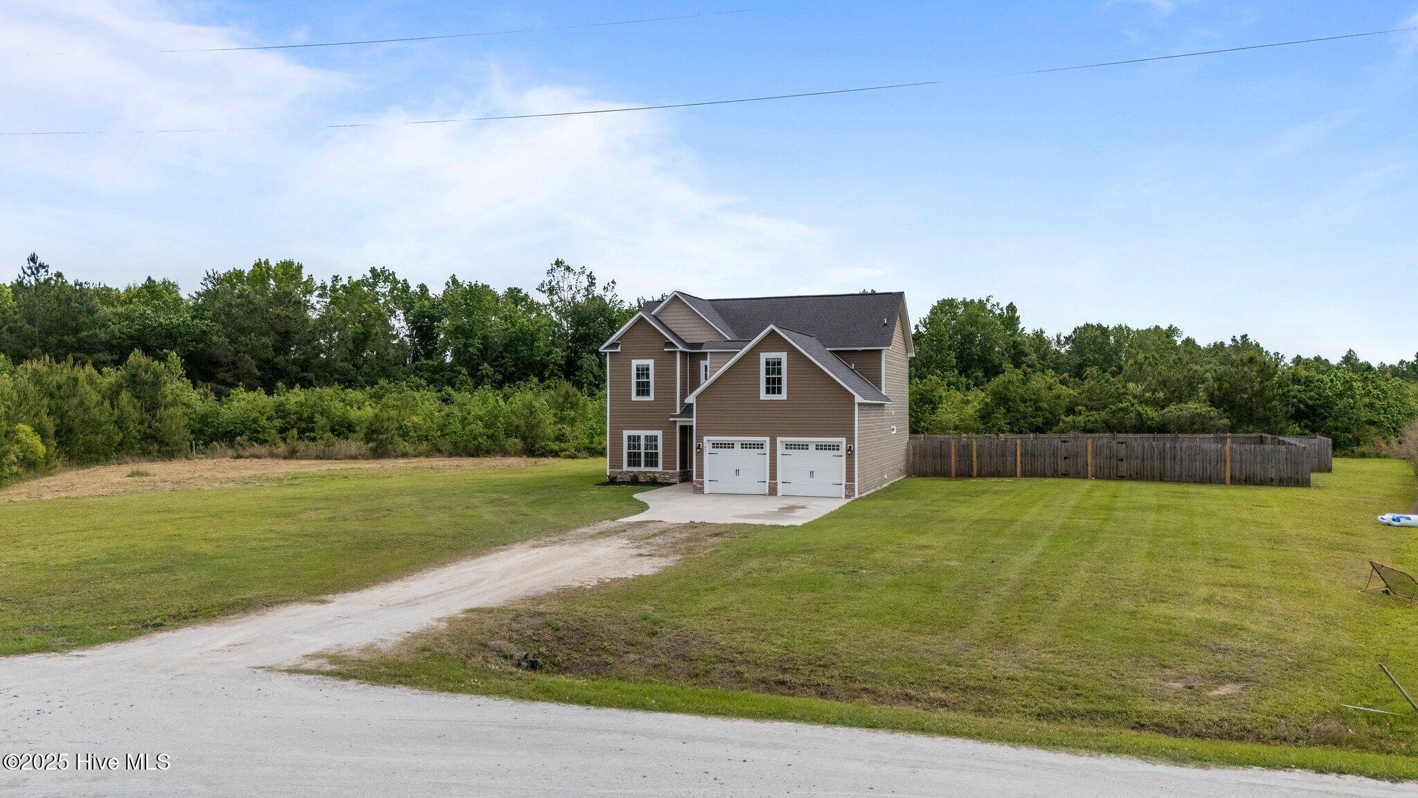 305 Spring Maple Way Richlands, NC 28574 - Photo 8 of 52 6-web-or-mls-DJI_20250506153111_0645_D