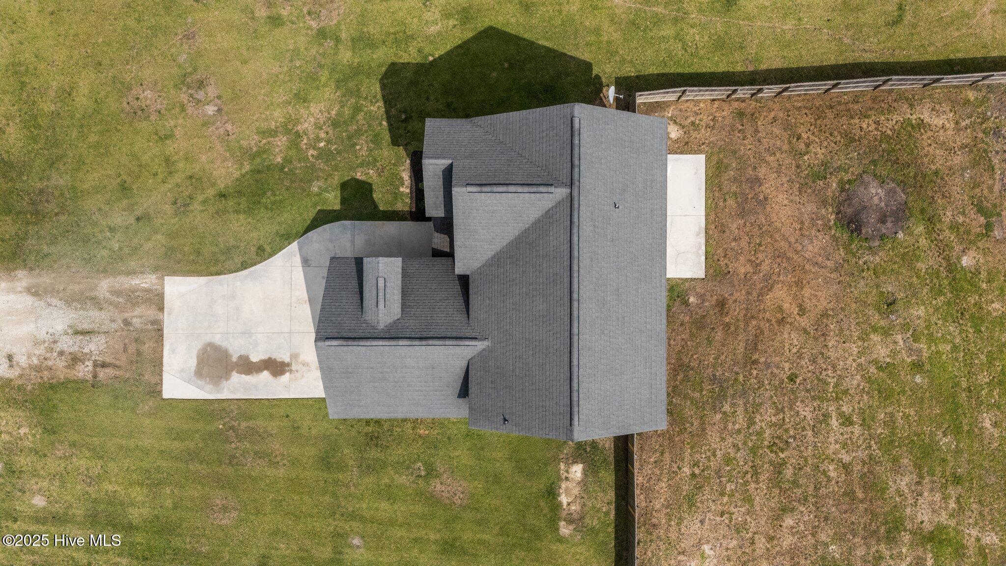 305 Spring Maple Way Richlands, NC 28574 - Photo 10 of 52 8-web-or-mls-DJI_20250506153303_0650_D