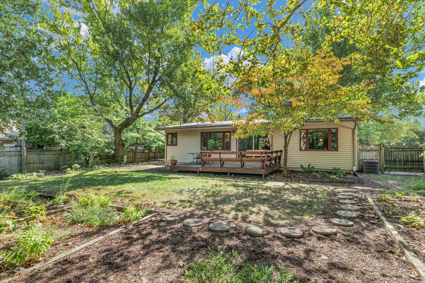 1505 Alma Drive Champaign, IL 61820 - Photo 46 of 50 a house view with a garden space
