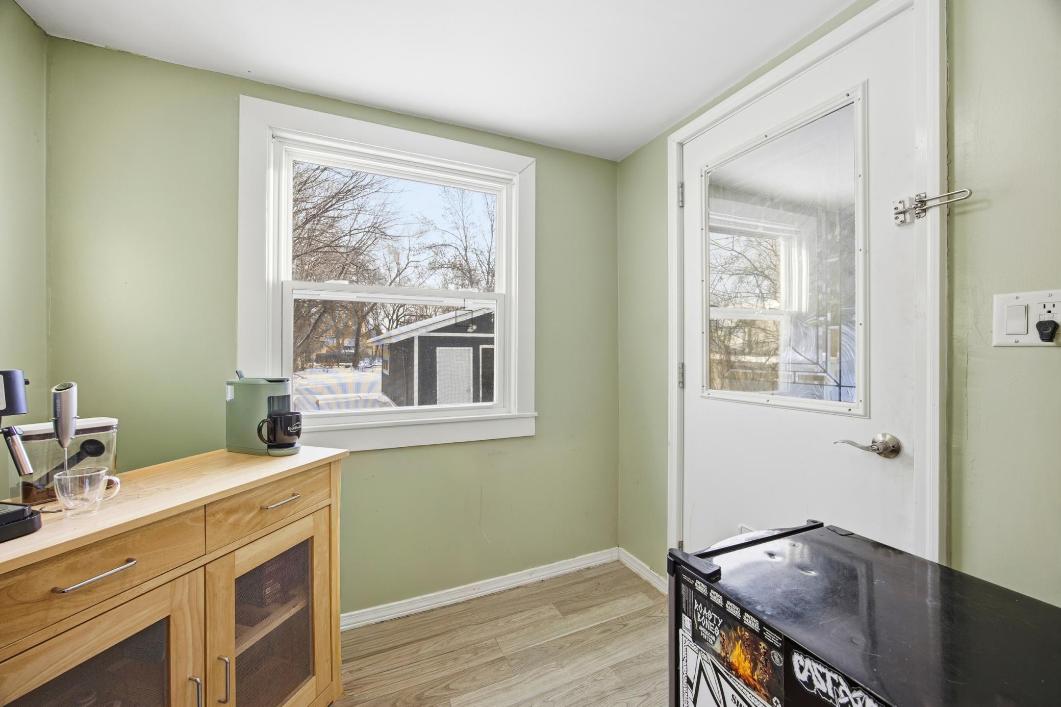 212 10th Street North Moorhead, MN 56560 - Photo 11 of 25