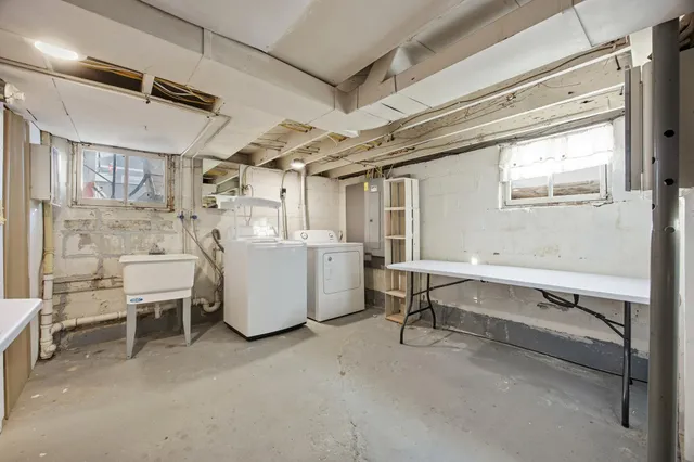 $175,000 | 212 10th Street North, Moorhead, MN 56560