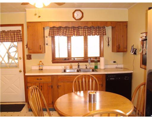 885 South Eighty Eight Road Carmichaels, PA 15320 - Photo 5 of 18 Kitchen.