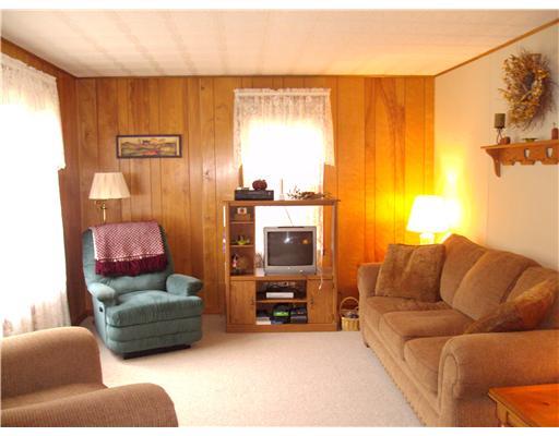 885 South Eighty Eight Road Carmichaels, PA 15320 - Photo 7 of 18 Living Room.