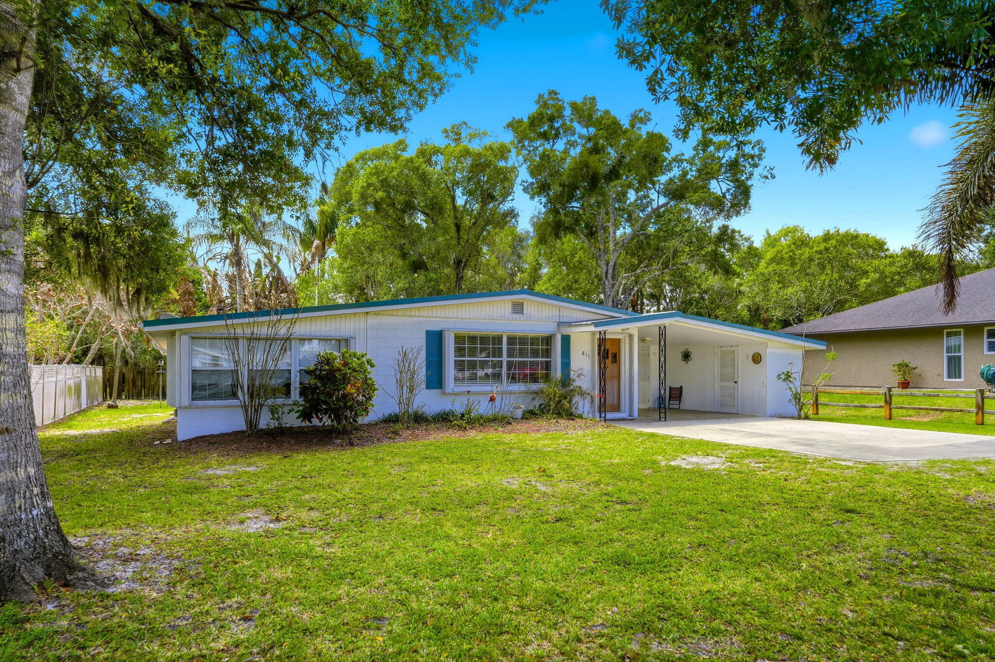 611 Brack Road Fort Pierce, FL 34982 - Photo 2 of 33 41-web-or-mls-611-brack-rd