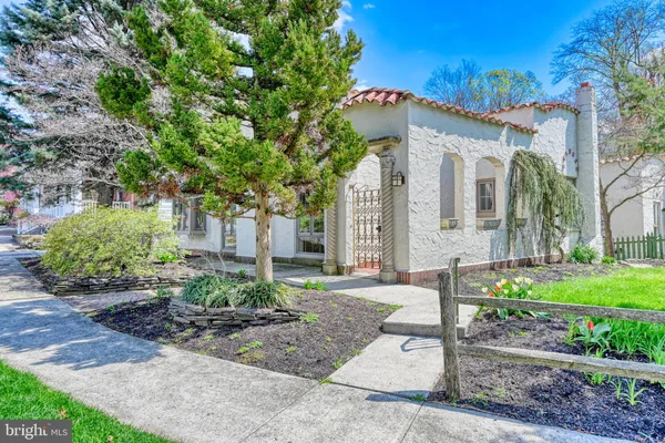 $379,900 | 1150 Fairview Avenue, Wyomissing, PA 19610