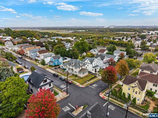 $914,999 | 573 Anderson Avenue, Wood-Ridge, NJ 07075