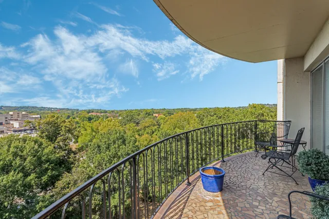 $499,900 | 4215 Harding Pike, Unit 901, Nashville, TN 37205