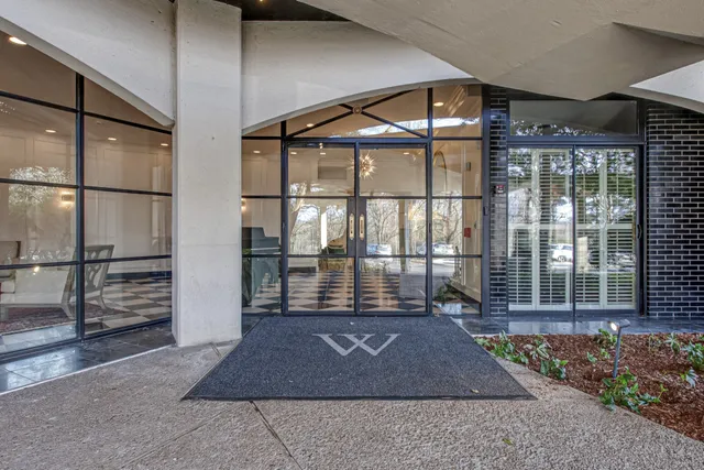 $499,900 | 4215 Harding Pike, Unit 901, Nashville, TN 37205
