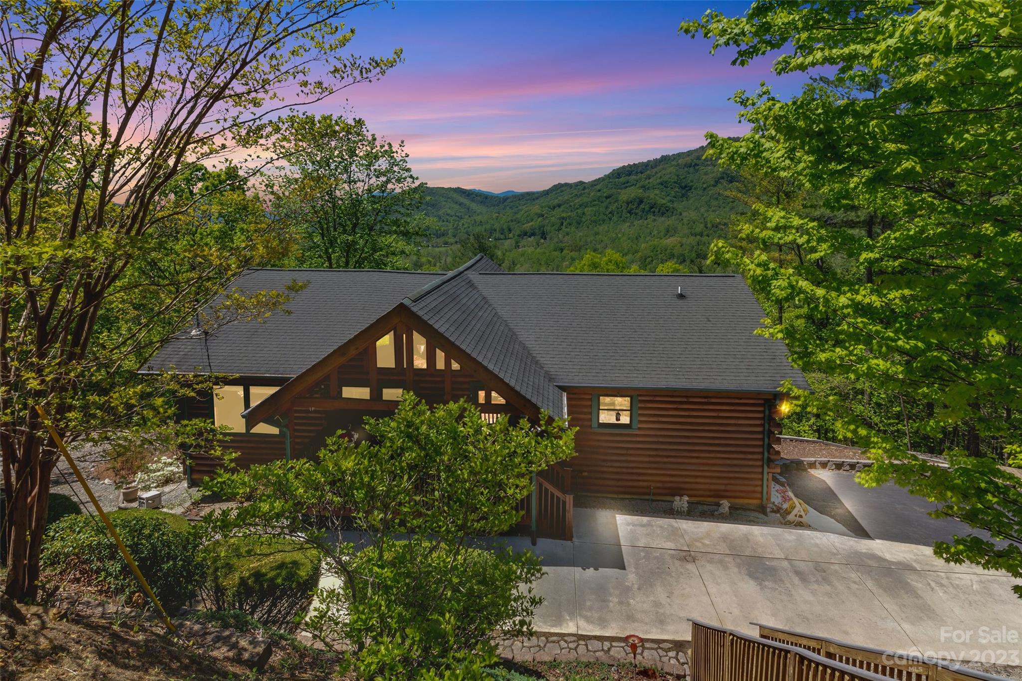 928 Deer Ridge Trail Marion, NC 28752 - Photo 34 of 37 Gallery Image 34