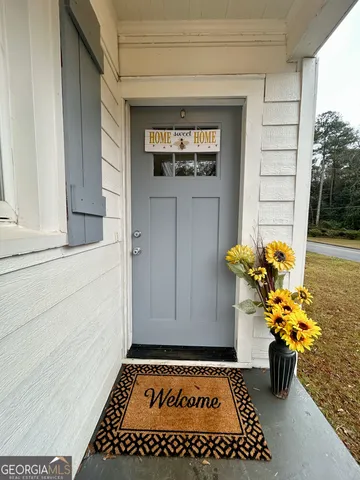 a view of a entryway