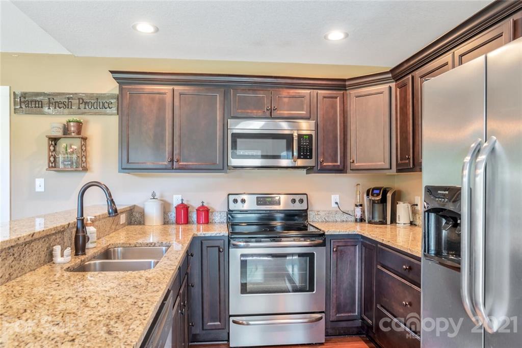 993 Bee Tree Road Swannanoa, NC 28778 - Photo 13 of 35 Gallery Image 13
