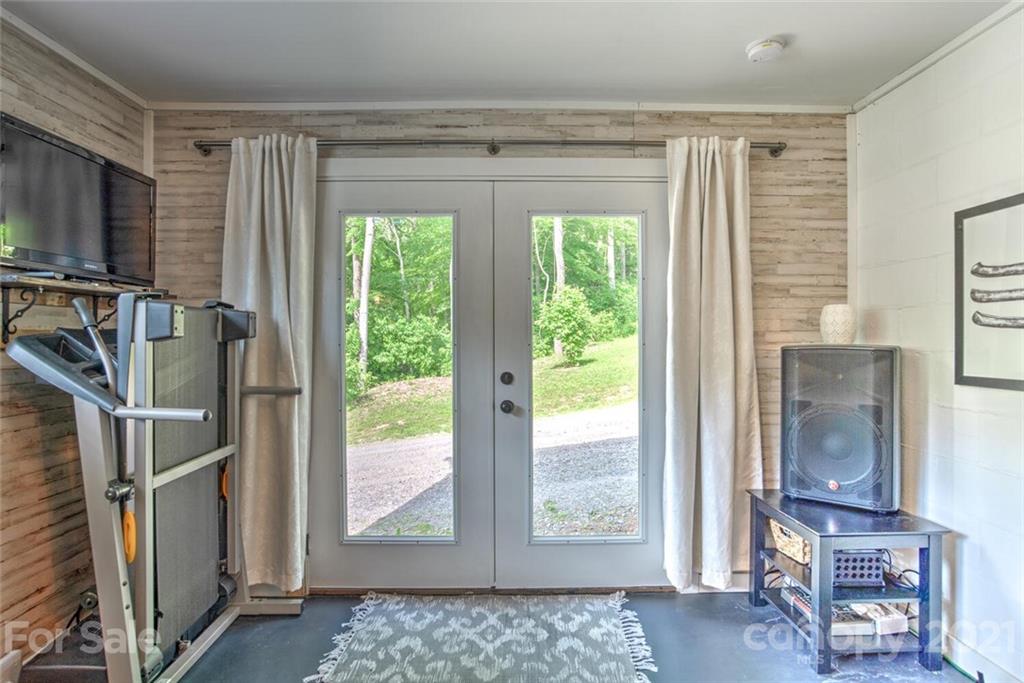 993 Bee Tree Road Swannanoa, NC 28778 - Photo 26 of 35 Gallery Image 26