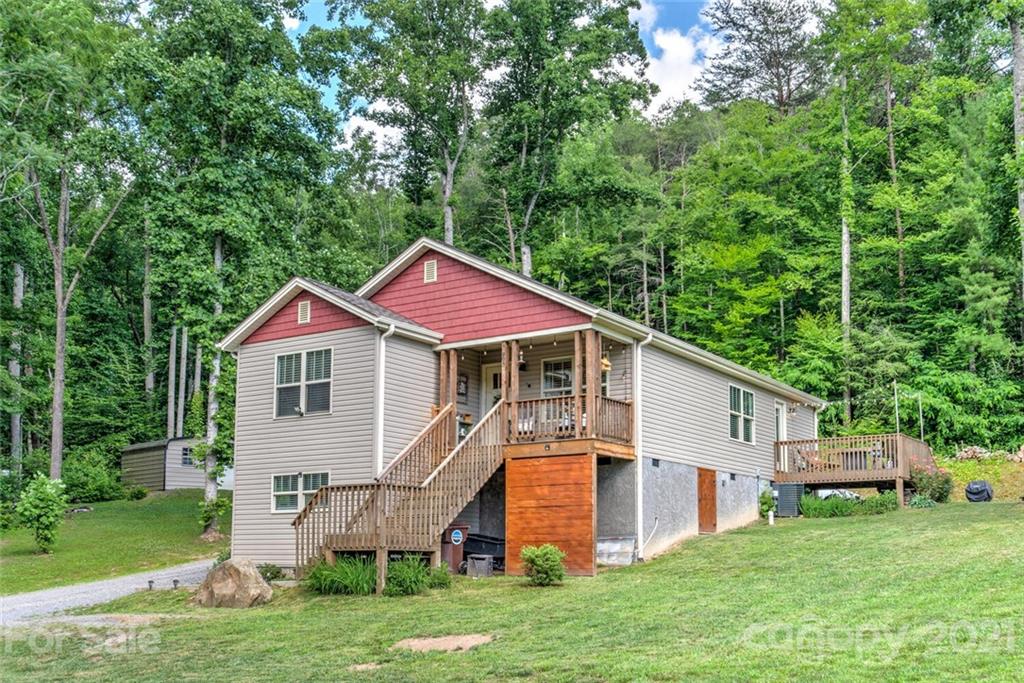 993 Bee Tree Road Swannanoa, NC 28778 - Photo 29 of 35 Gallery Image 29