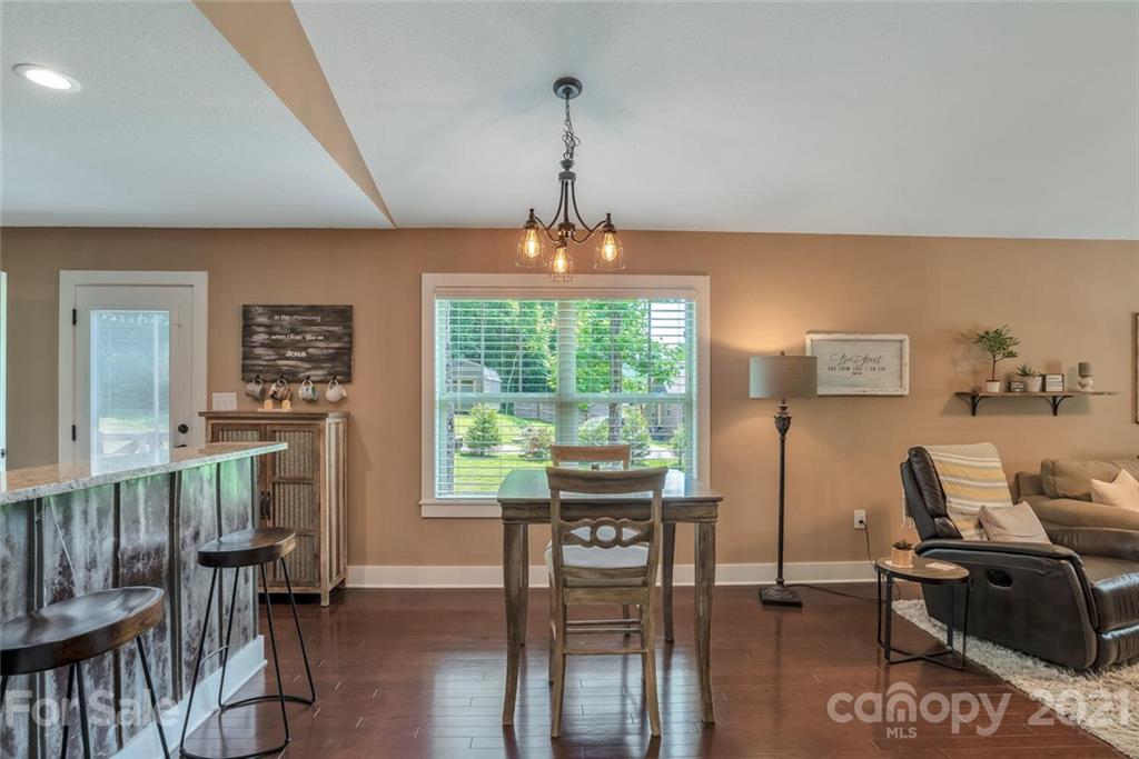 993 Bee Tree Road Swannanoa, NC 28778 - Photo 8 of 35 Gallery Image 8