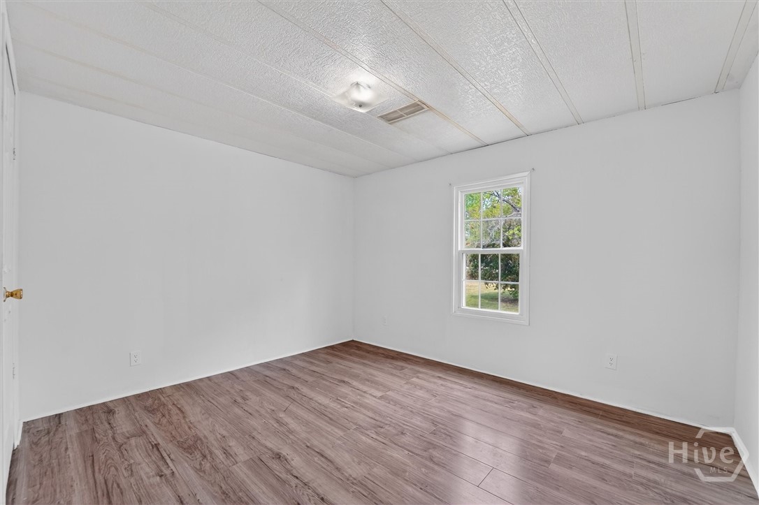 236 Frugality Hall Road Richmond Hill, GA 31324 - Photo 18 of 36