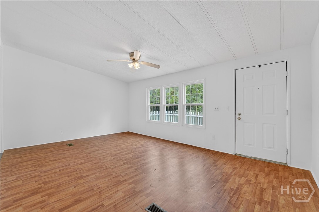 236 Frugality Hall Road Richmond Hill, GA 31324 - Photo 4 of 36