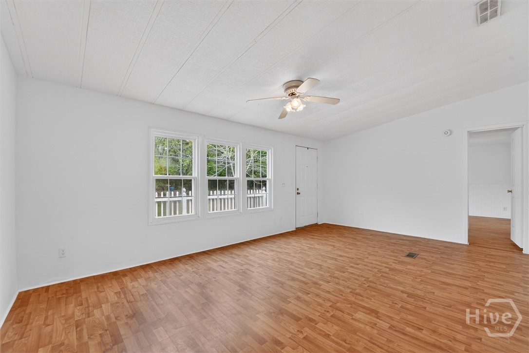 236 Frugality Hall Road Richmond Hill, GA 31324 - Photo 5 of 36