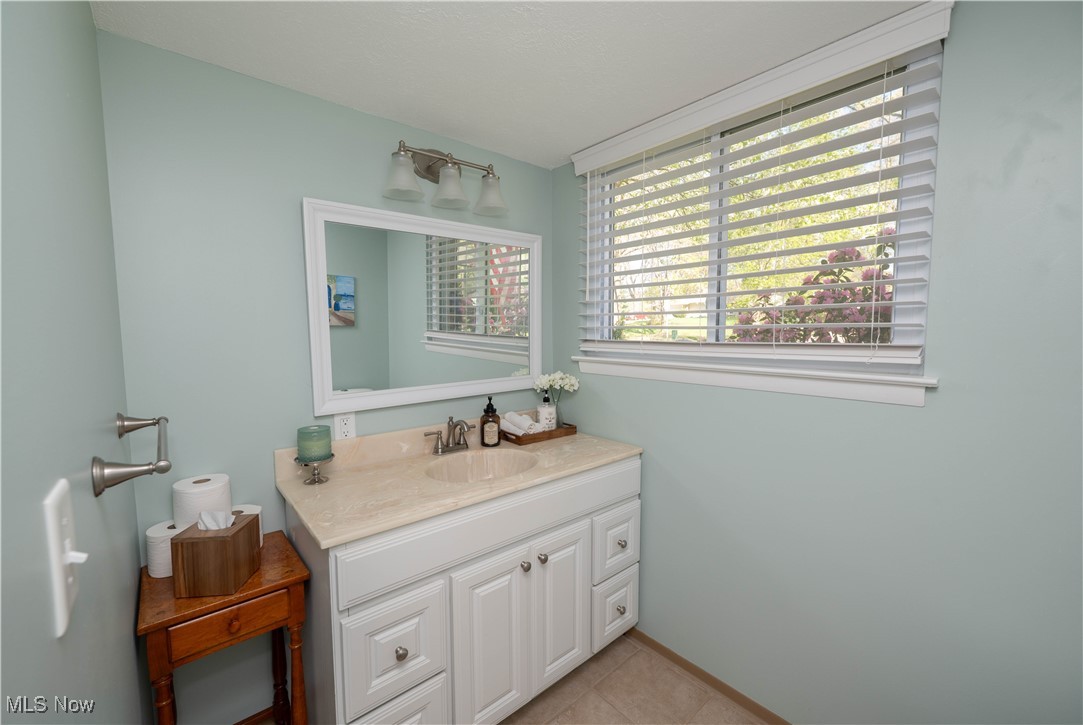 6951 Springledge Road Northfield, OH 44067 - Photo 28 of 48