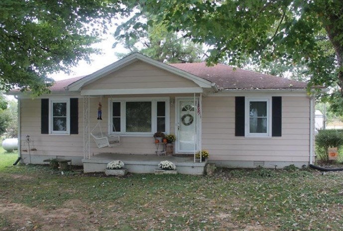 208 Old 79 Loop Road Russellville, KY 42276 - Photo 1 of 11 Gallery Image 1