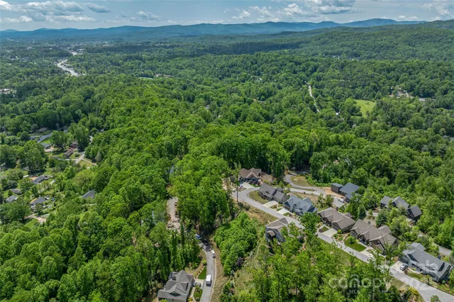 $115,000 | Lot R4 Curtain Bluff, Hendersonville, NC 28791