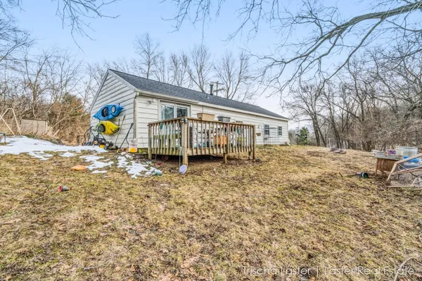 $195,000 | 13000 Pine Lake Road, Plainwell, MI 49080