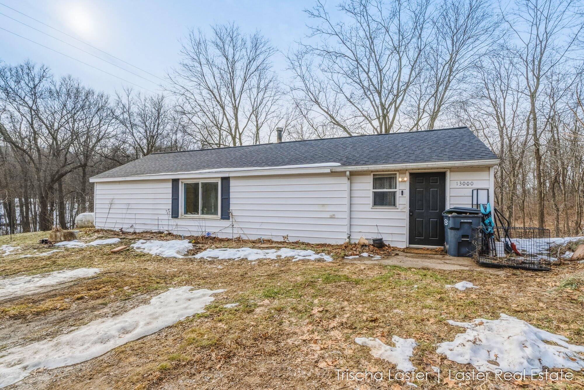 13000 Pine Lake Road Plainwell, MI 49080 - Photo 3 of 26 03-WM13000pine-21