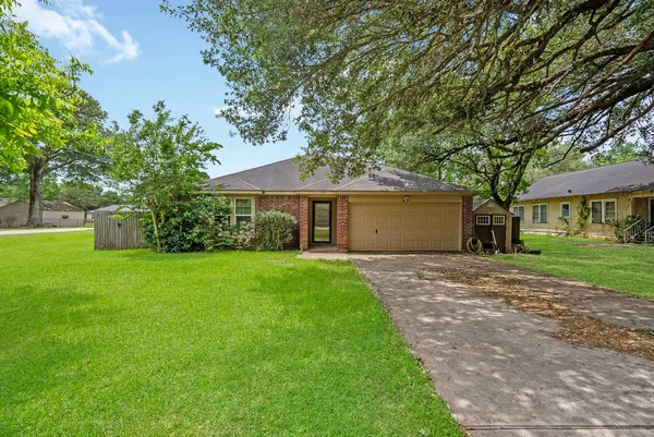 $280,000 | 339 North Missouri Street, Orchard, TX 77485