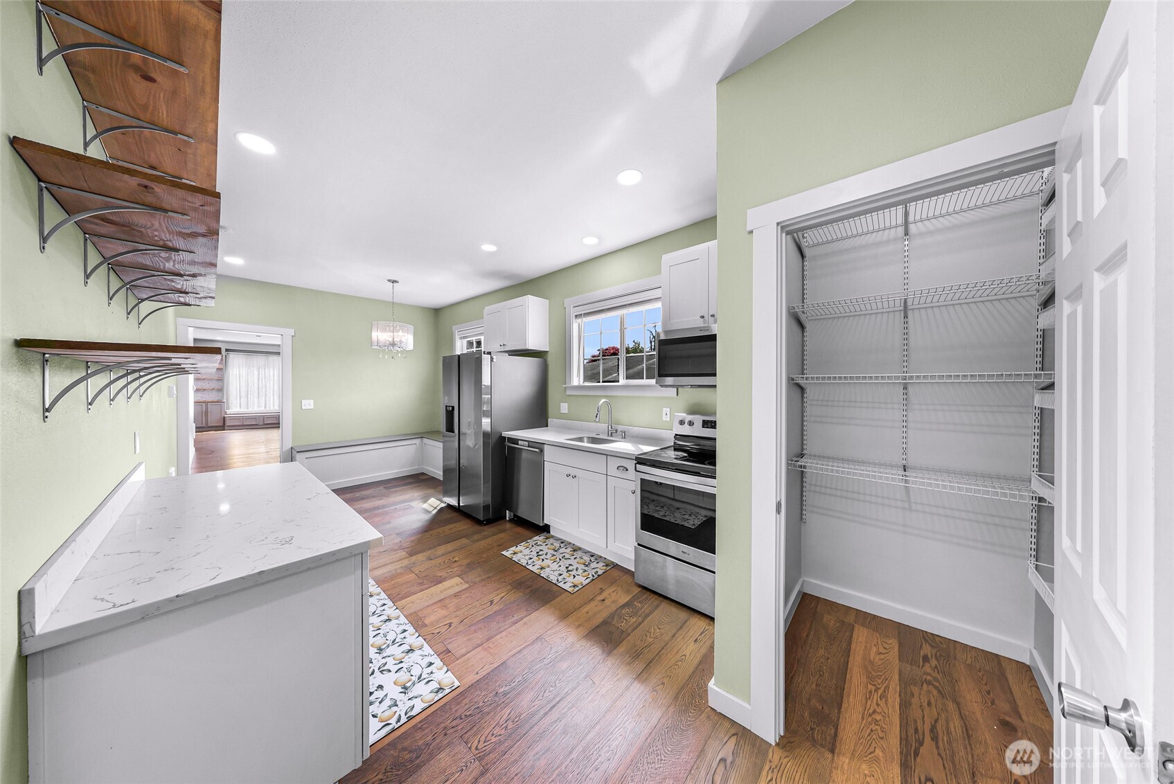 1418 Maple Street Everett, WA 98201 - Photo 11 of 36
