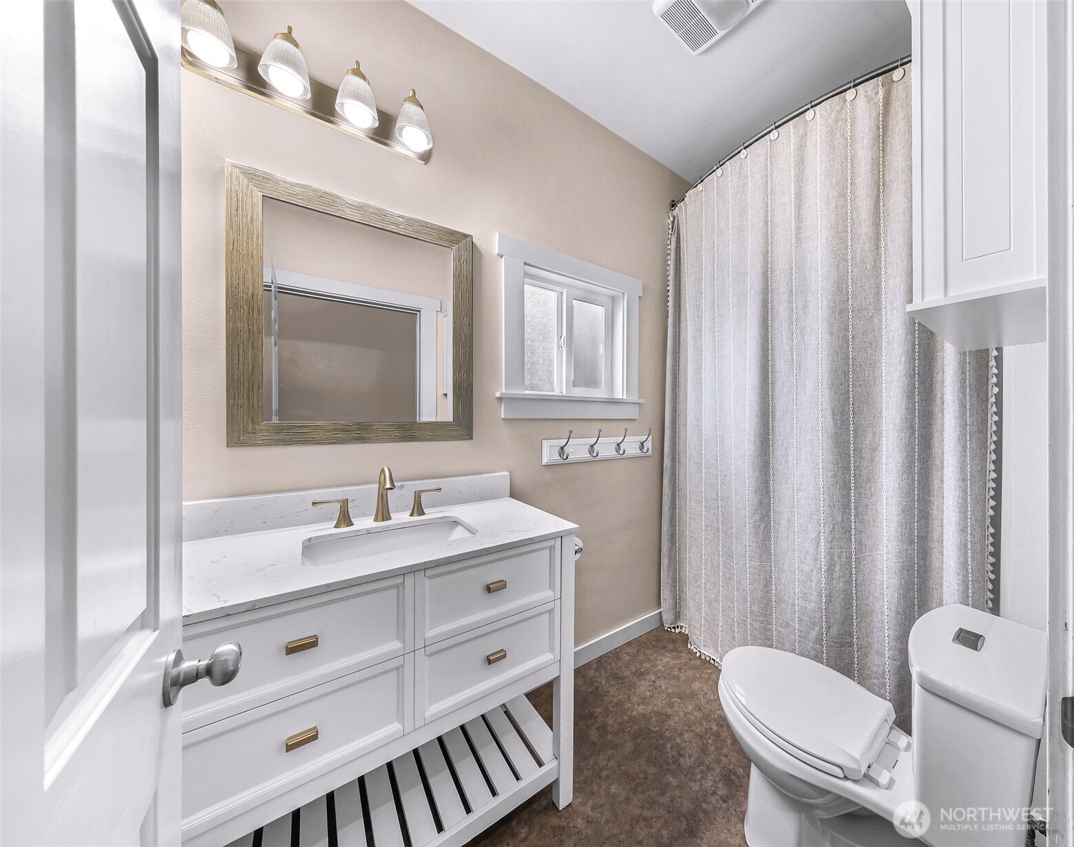 1418 Maple Street Everett, WA 98201 - Photo 15 of 36