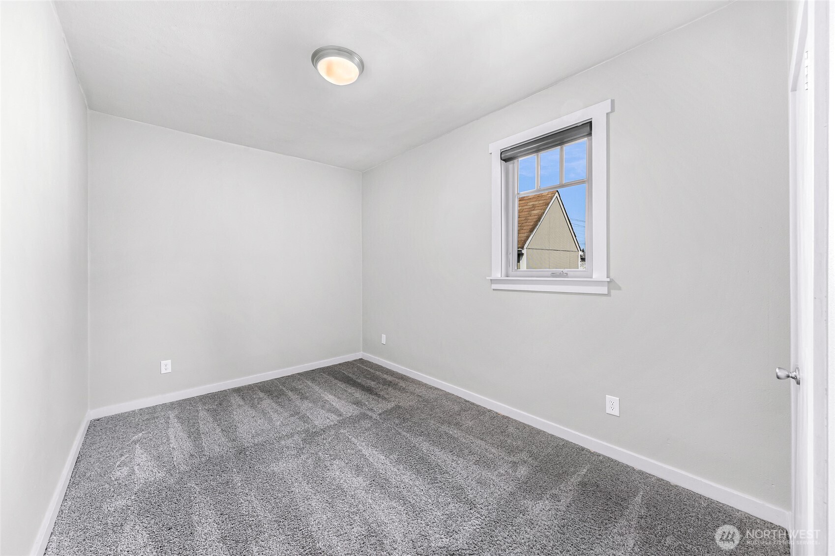 1418 Maple Street Everett, WA 98201 - Photo 16 of 36