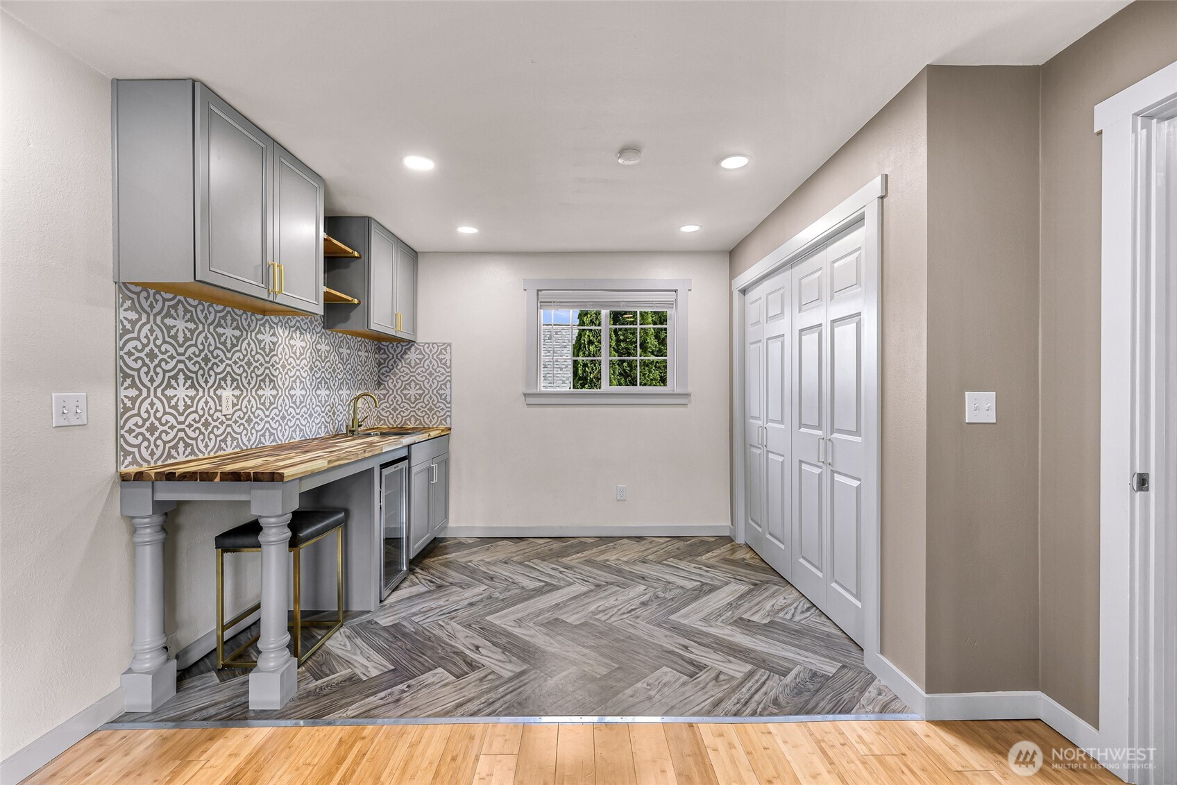 1418 Maple Street Everett, WA 98201 - Photo 20 of 36