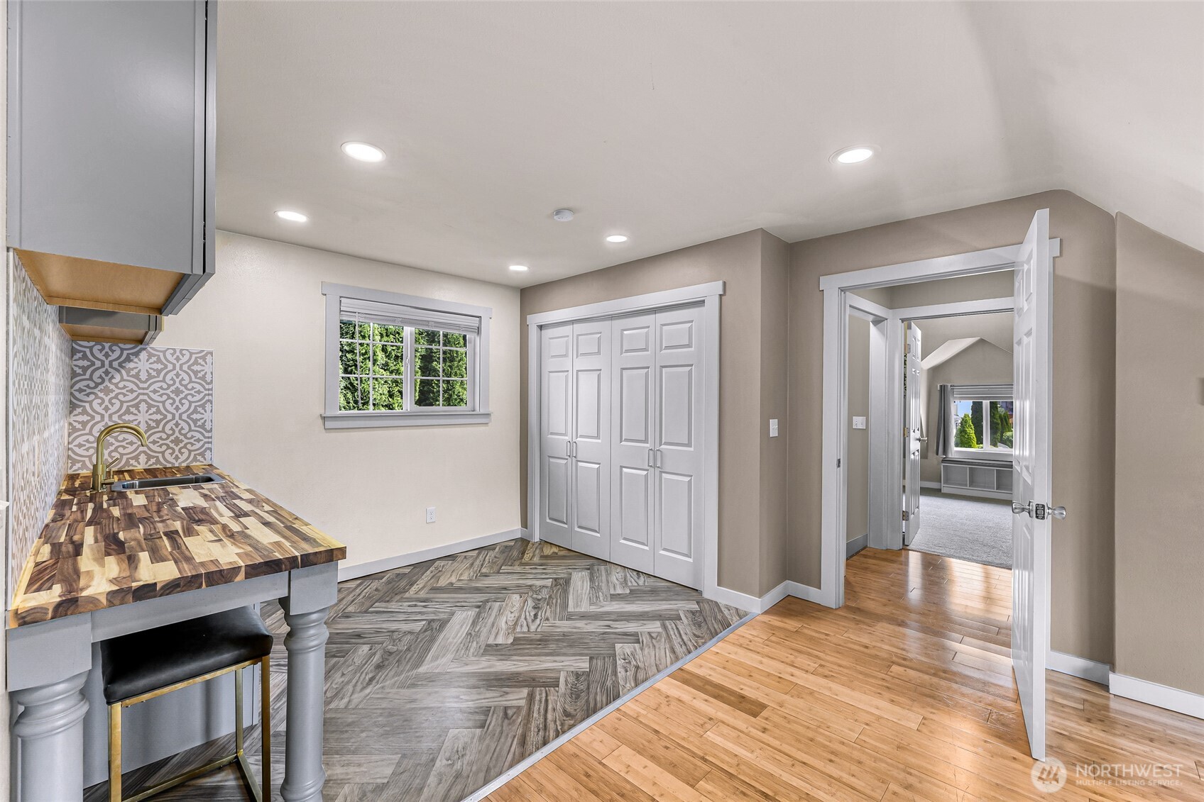 1418 Maple Street Everett, WA 98201 - Photo 21 of 36