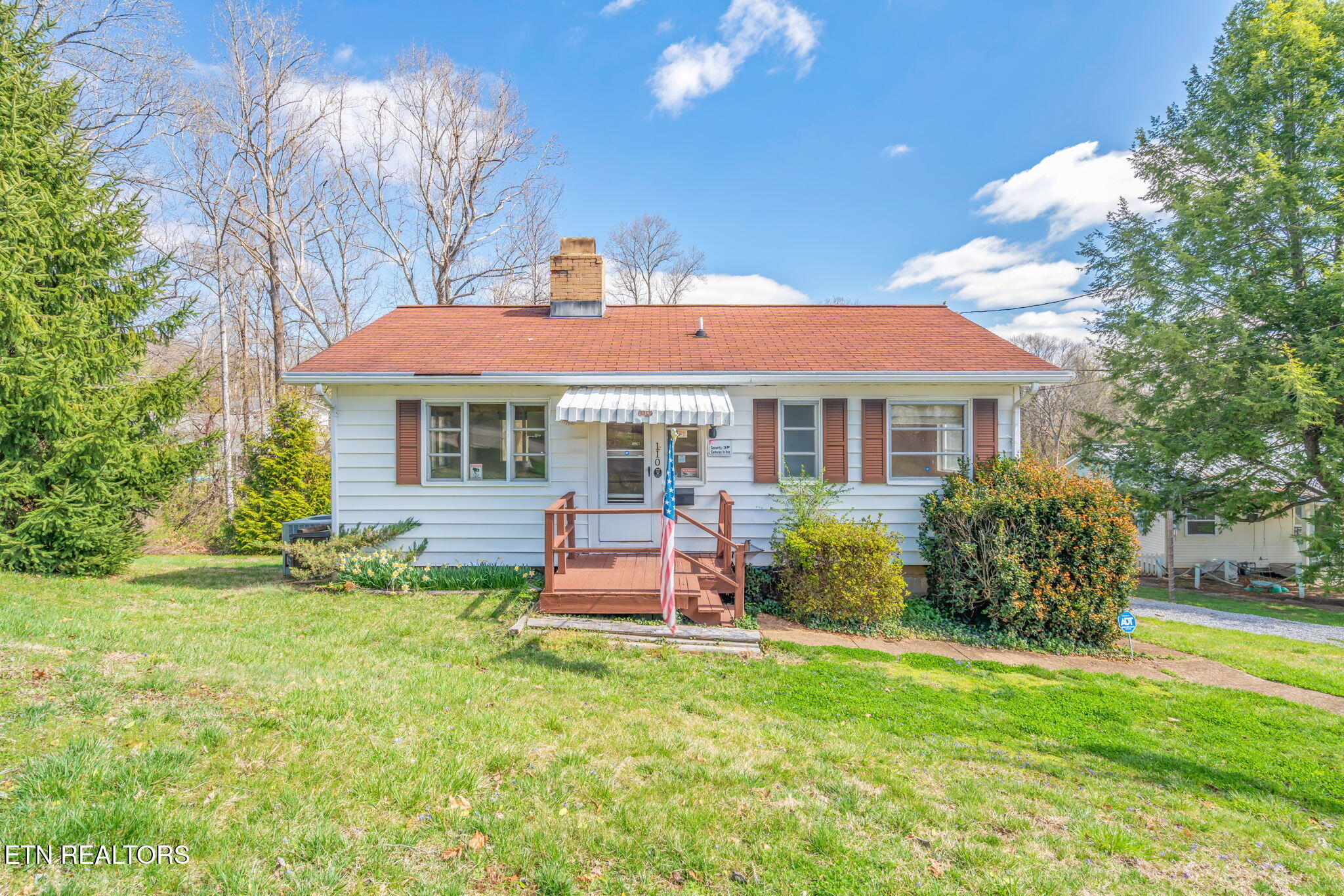 110 Tabor Road Oak Ridge, TN 37830 - Photo 1 of 30 0-web-or-mls-110 Tabor Road-4